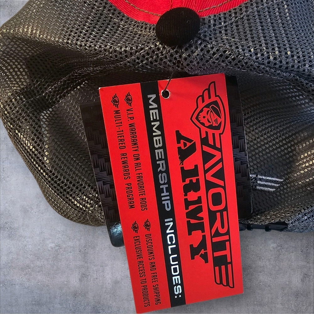 NWT Favorite‎ Future Of Fishing Red And Black Mesh Adjustable Baseball Hat - Picture 5 of 6